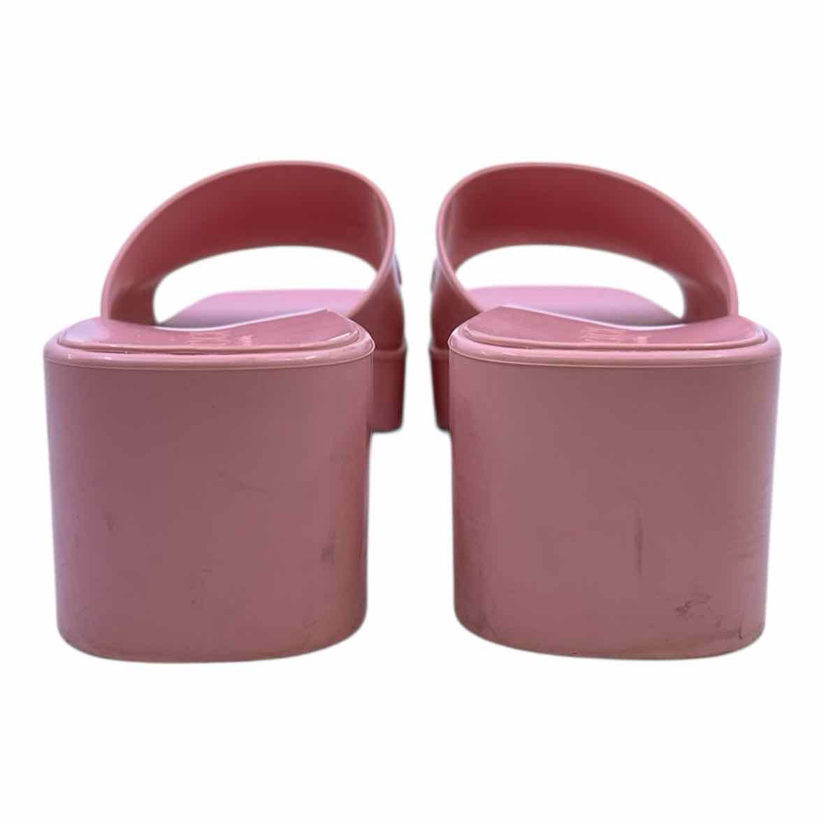 GUCCI Size 9 Pink Rubber Mules