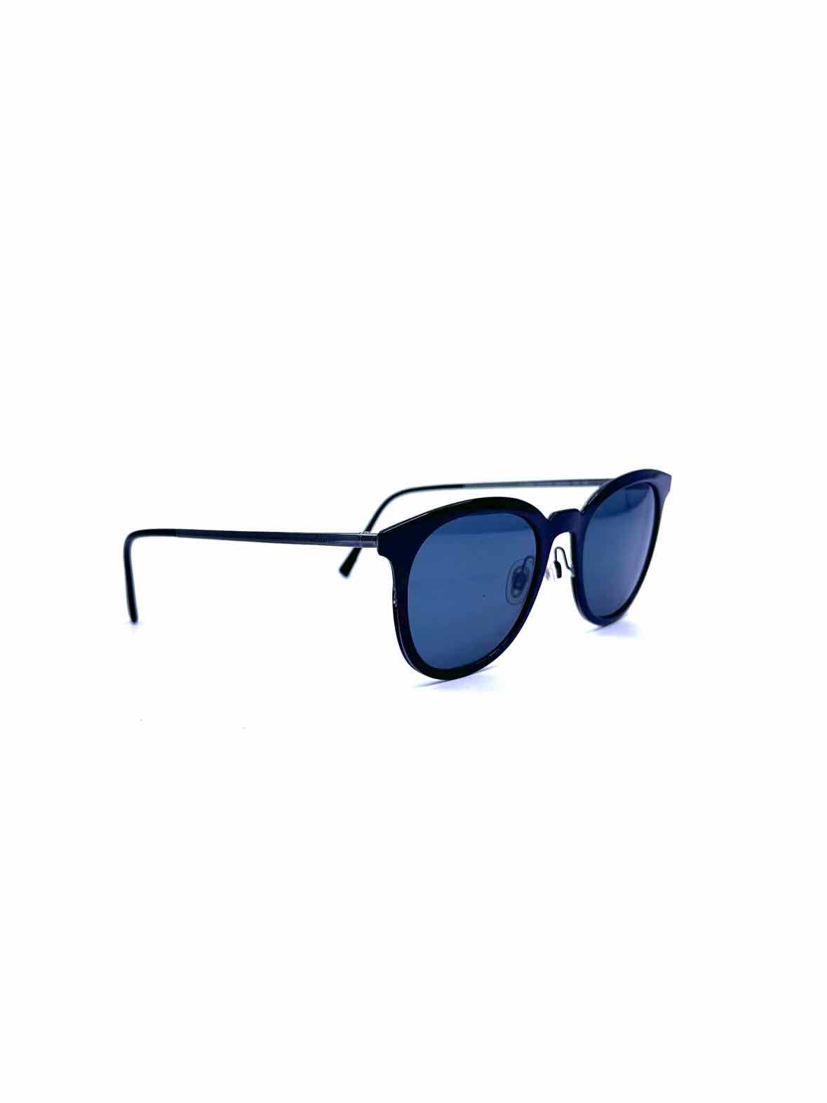 BURBERRY Black Sunglasses