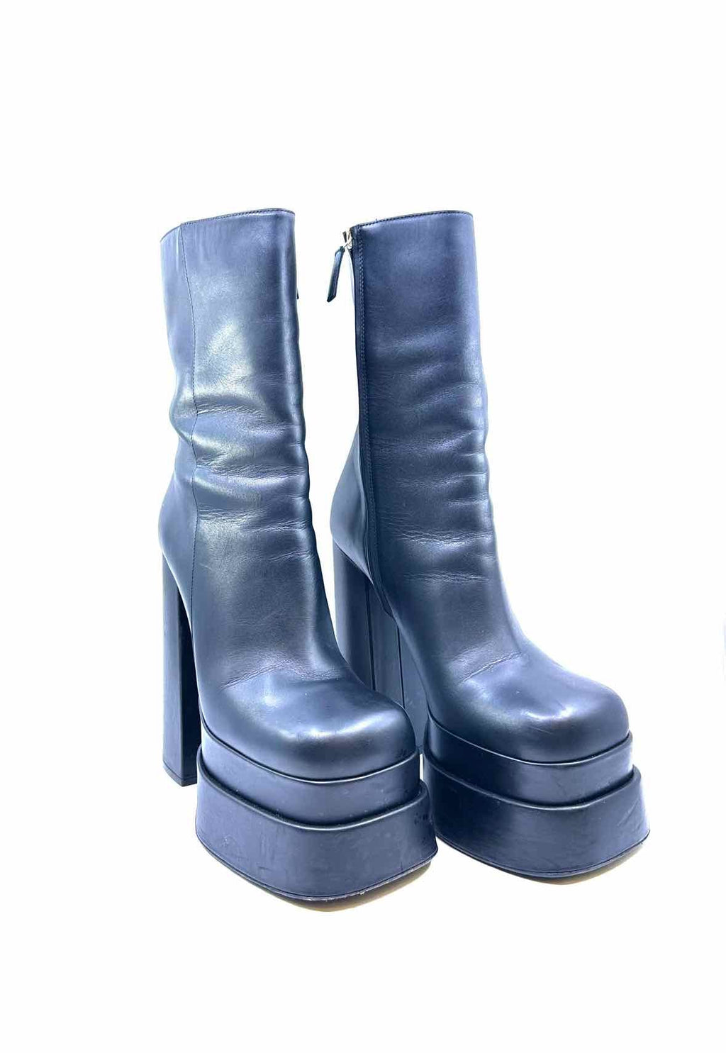 VERSACE Size 9 Black Leather Solid Ankle Boot
