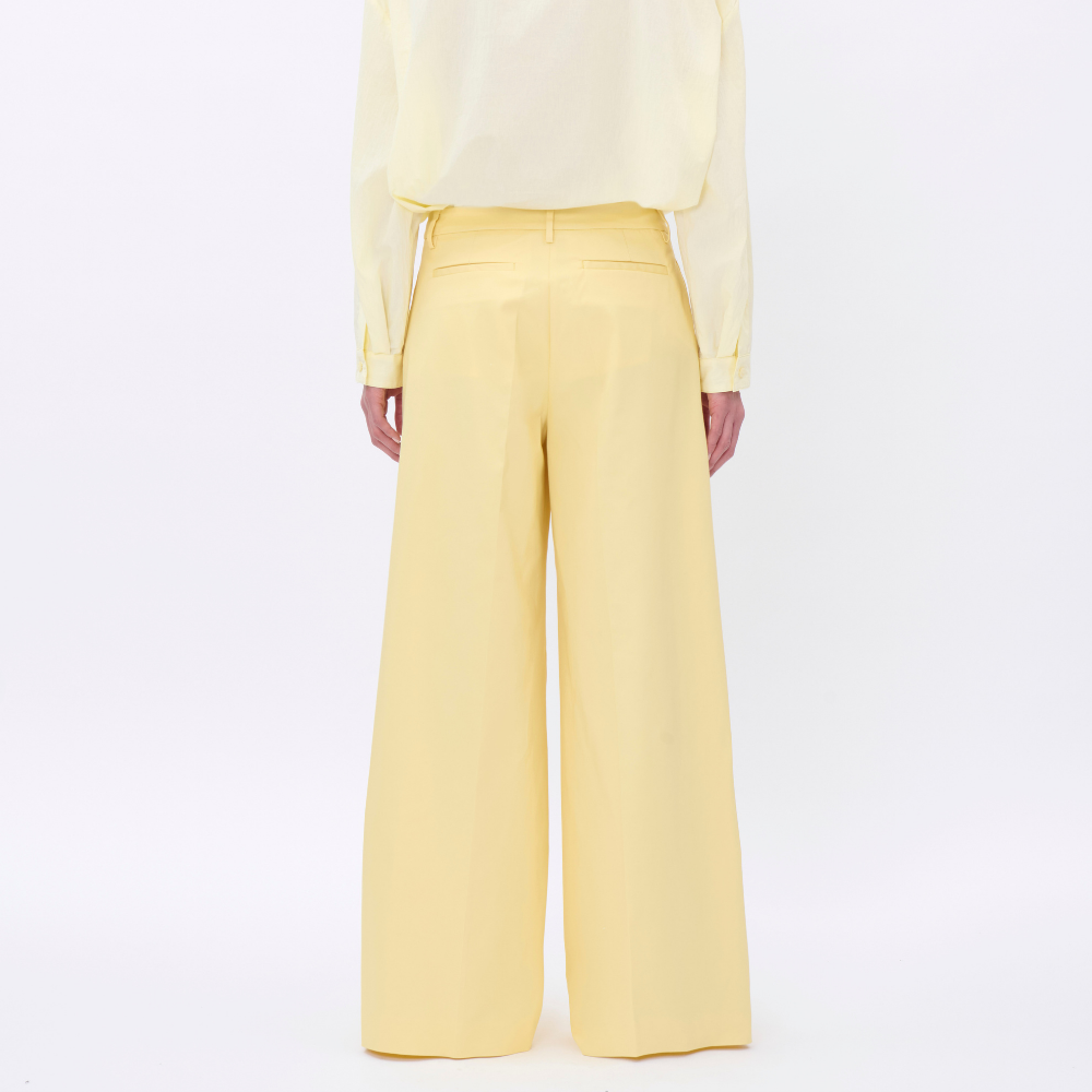 TheLatest Deva Trousers - Light Yellow