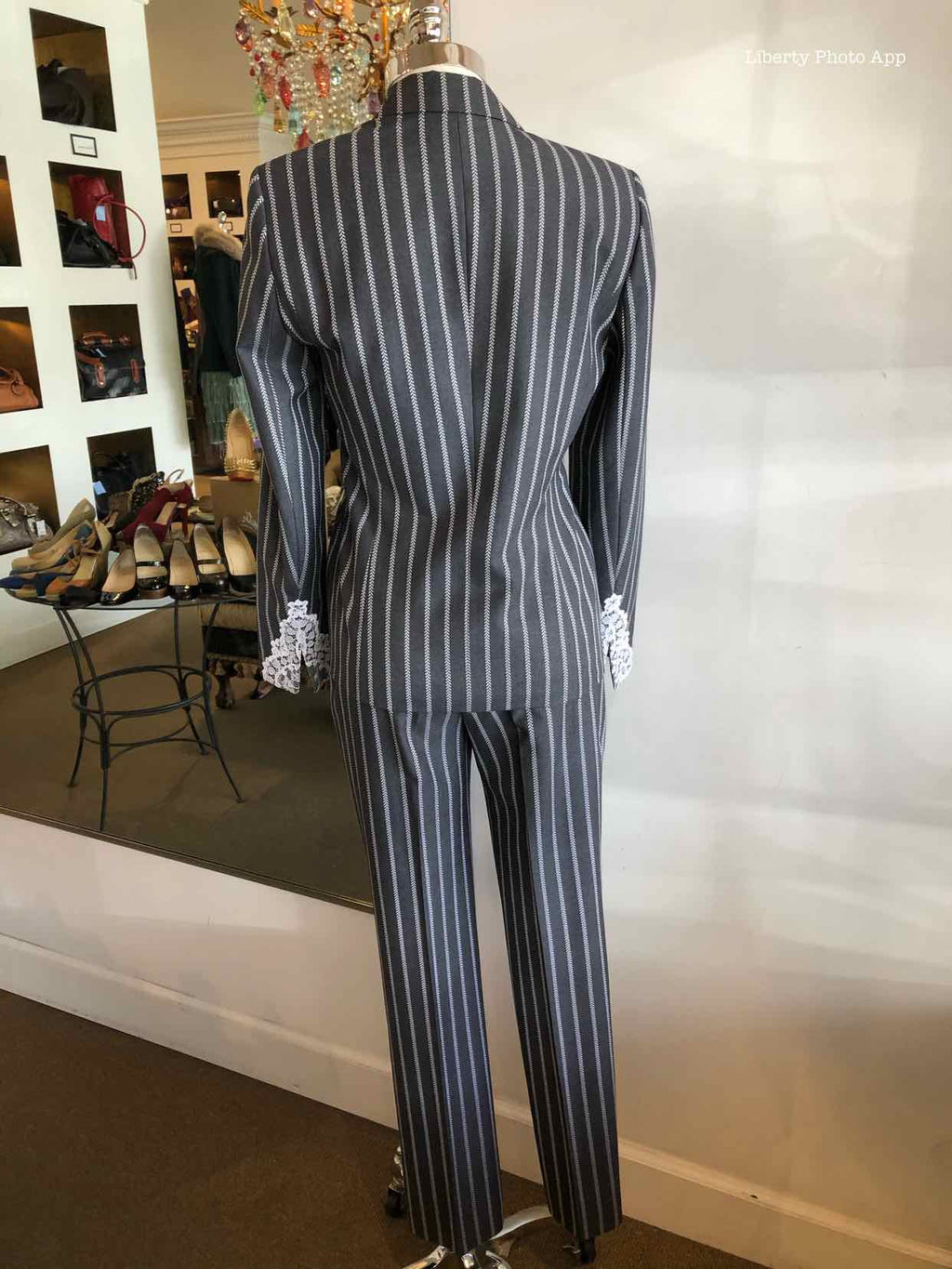 ESCADA V-Neck Pant Suit | 4