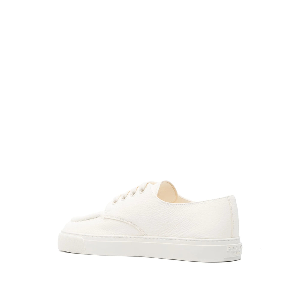 Shoe Prada