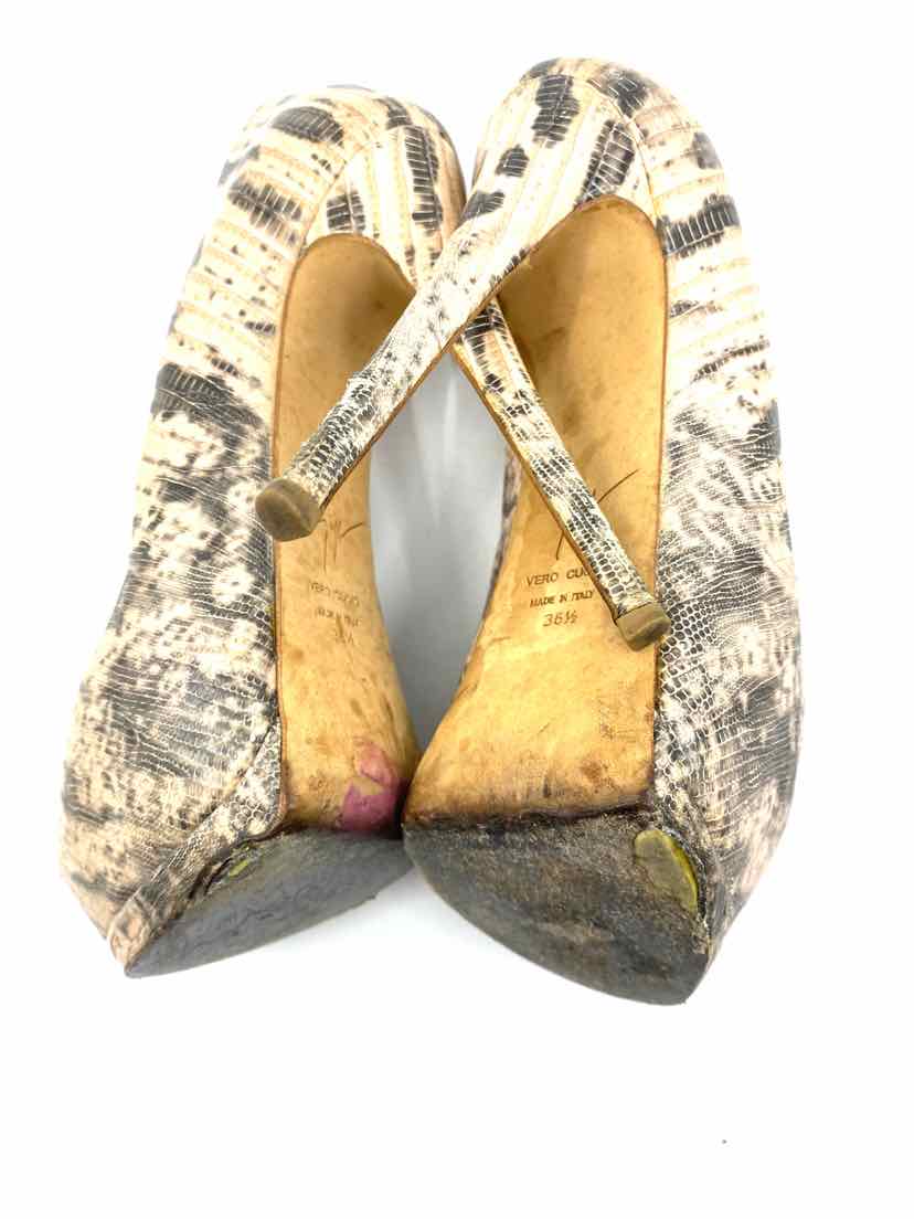 GIUSEPPE ZANOTTI Snakeskin Pumps | 6.5