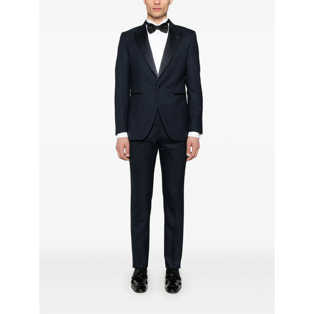 Suit Reveres 1949