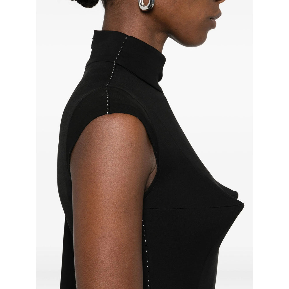 Streamlined Asymmetrical Top