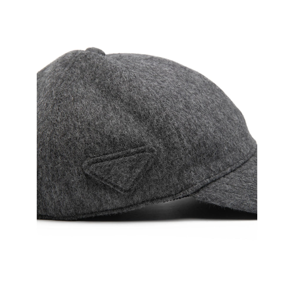 Cap Prada