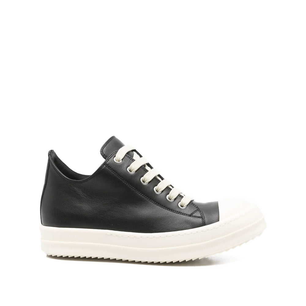 Classic Black Heeled Platform