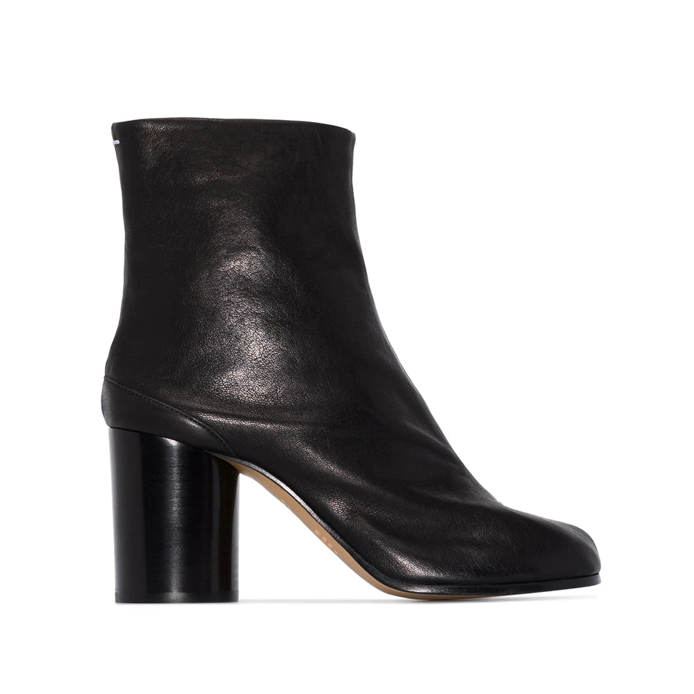 Black Lambskin Tabi Pump
