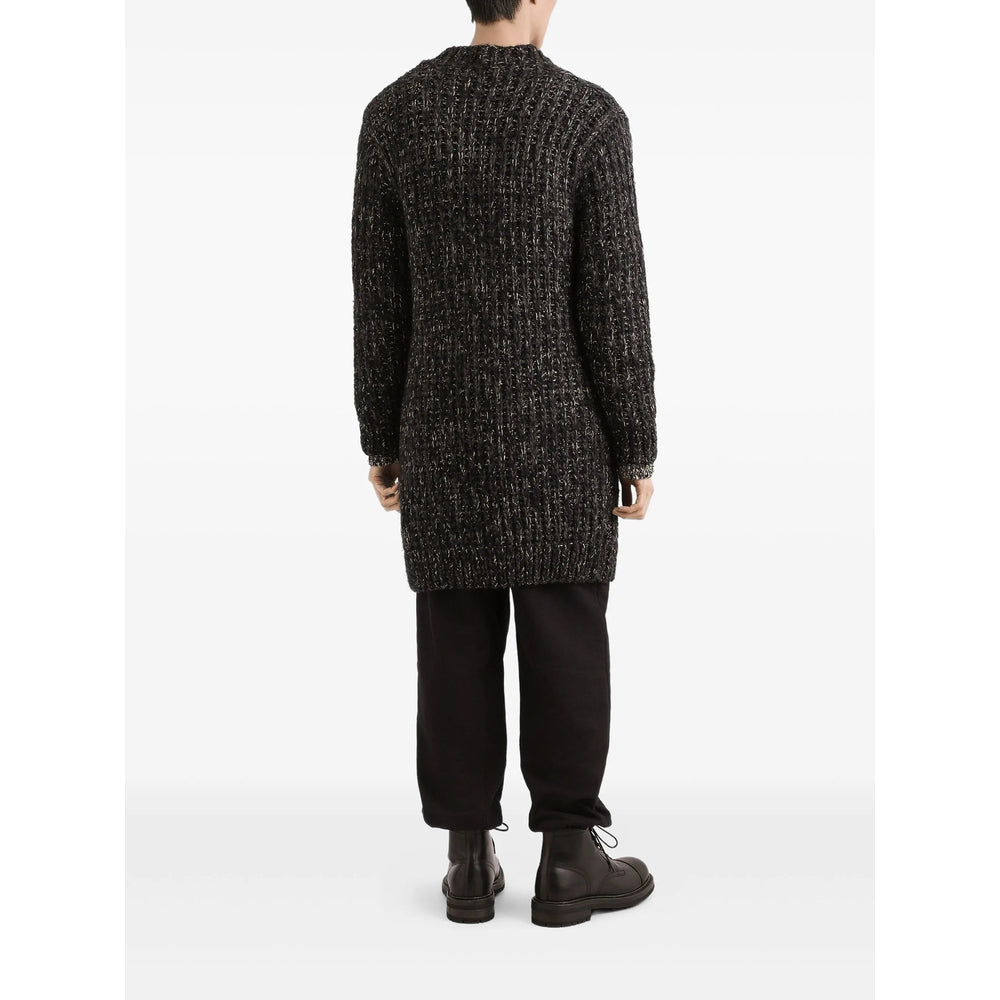 Timeless V-neck Sweater