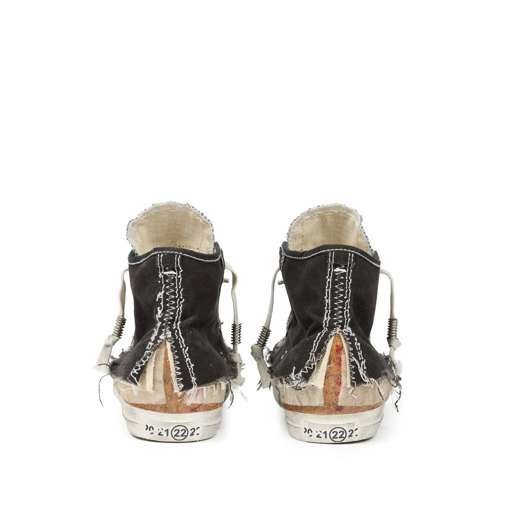 Frayed Toe Lace-up
