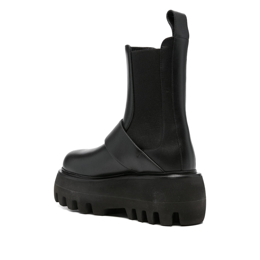Bos Taurus Leather Boot
