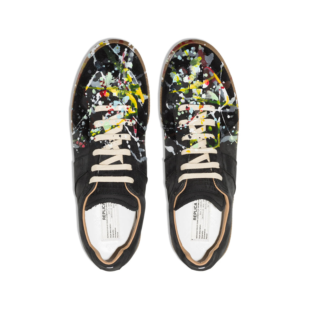 Sneaker