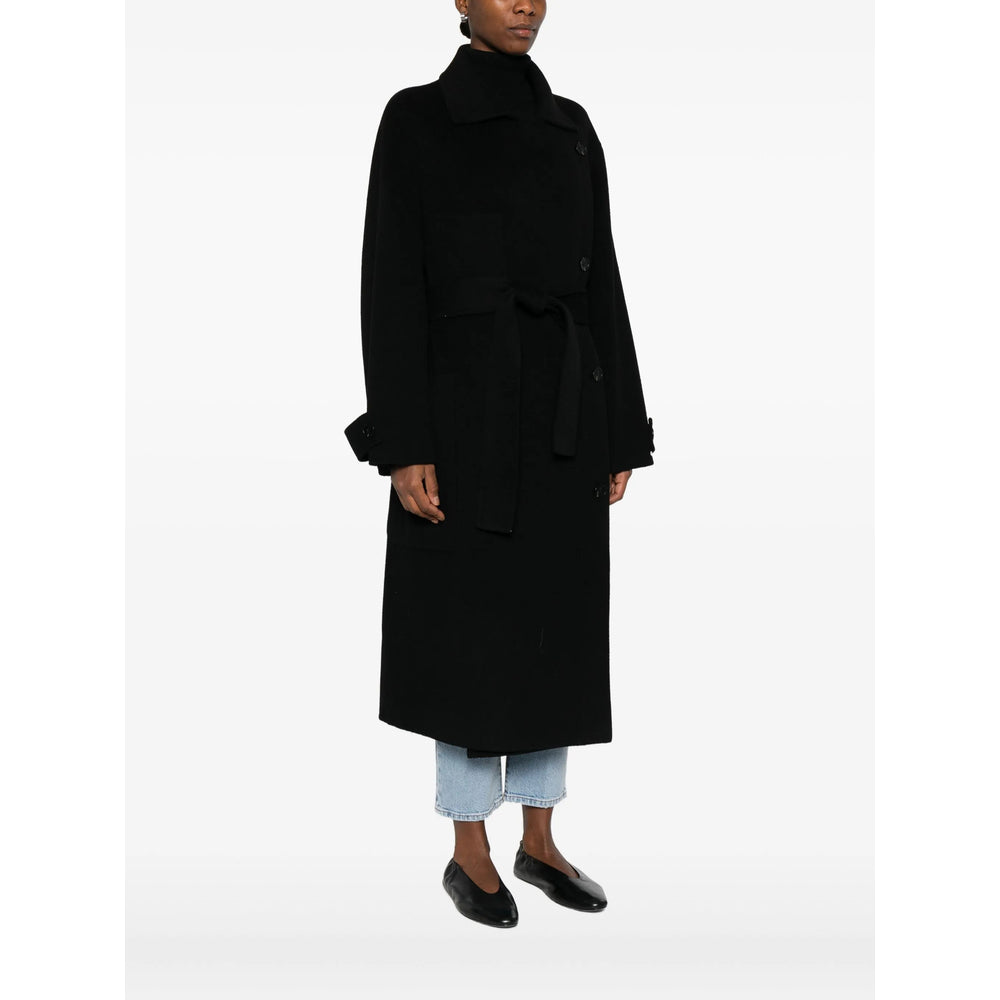 Streamlined Classic Fit Jacket