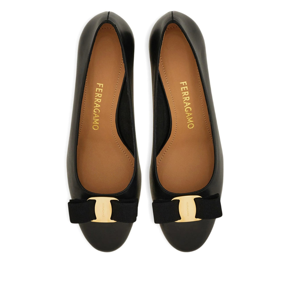 Squared Bow Pump