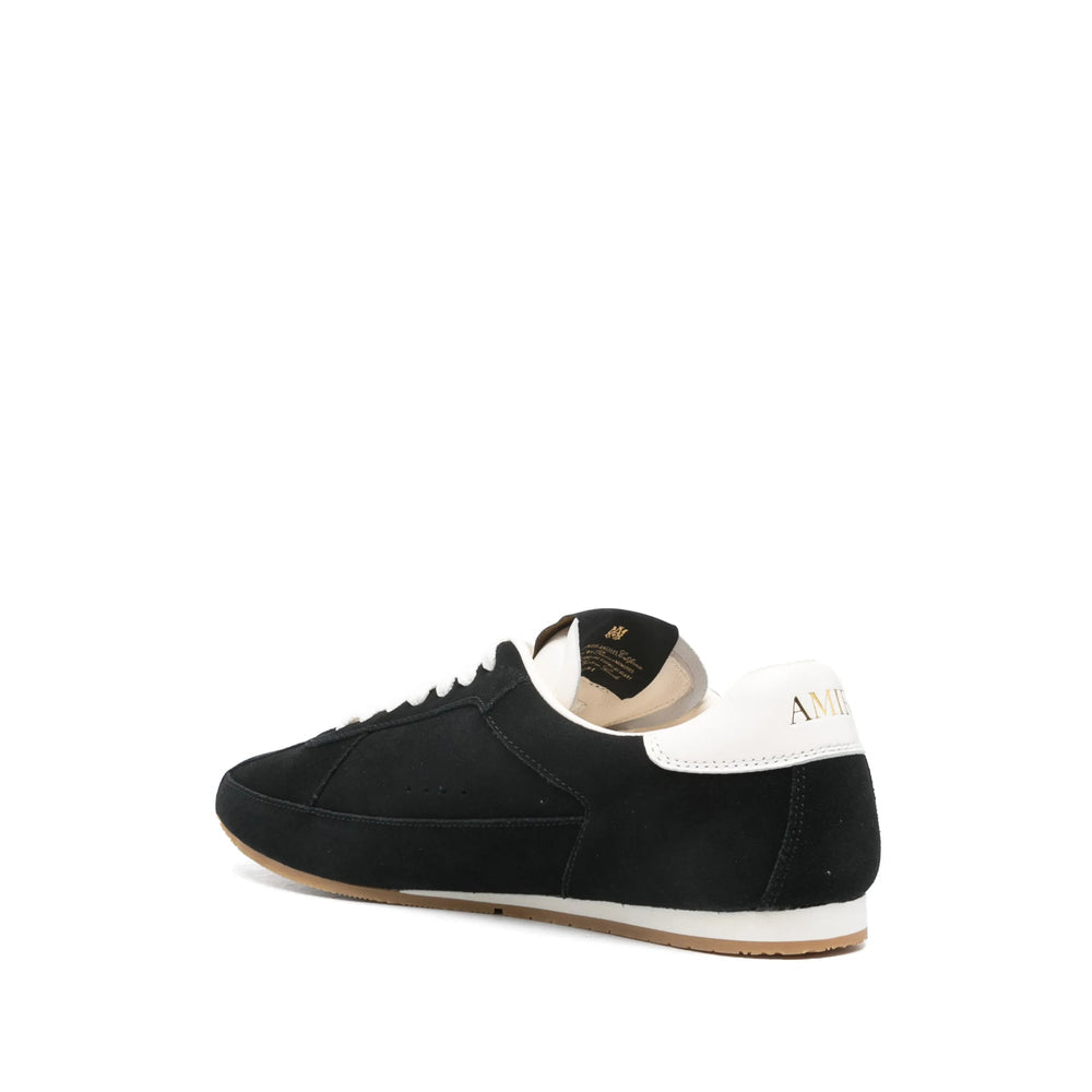 Bold Star Suede Chukka