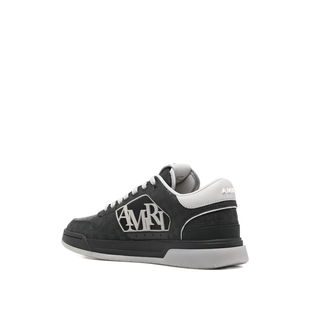 Sleek Lace-up Shoe