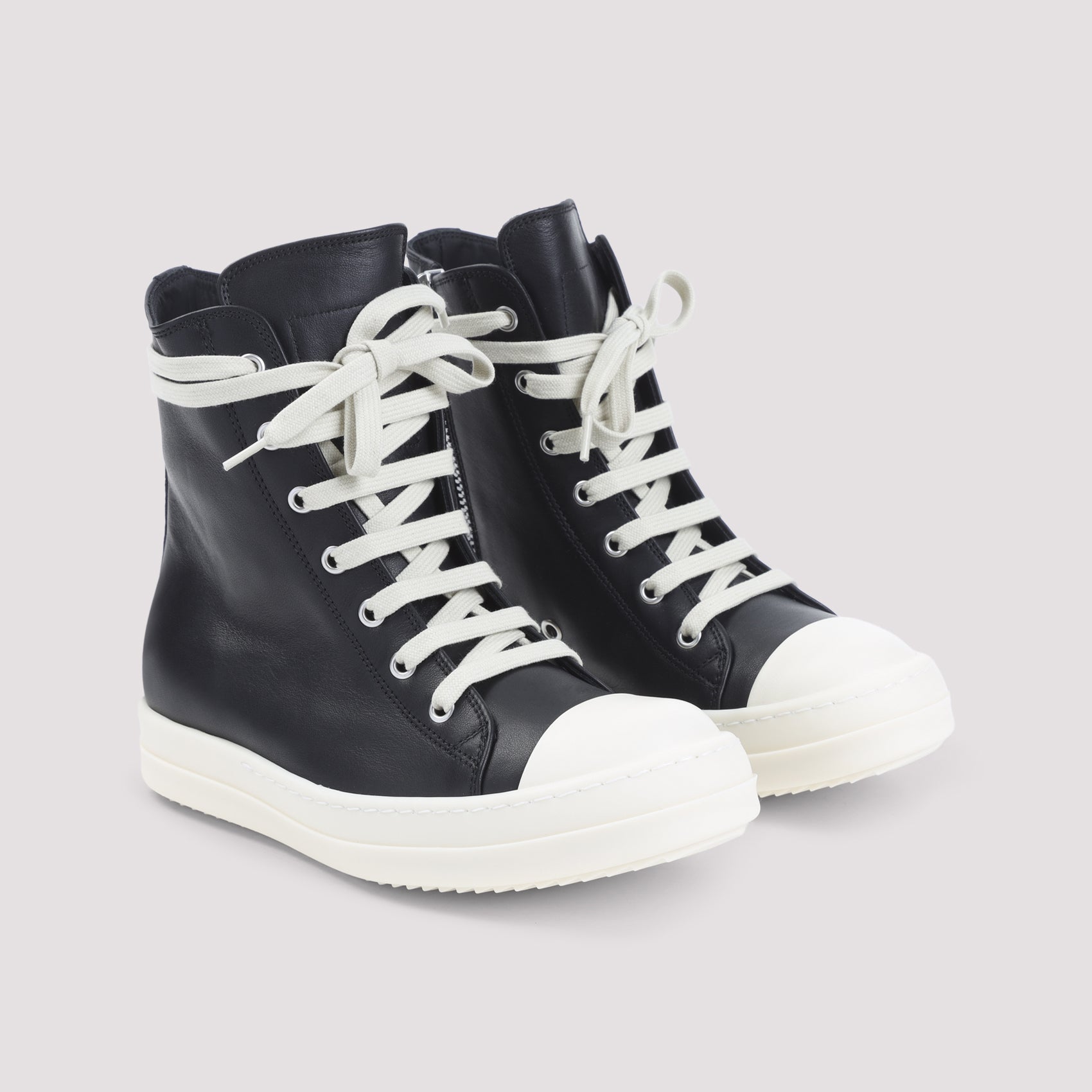 Sneaks Sneakers