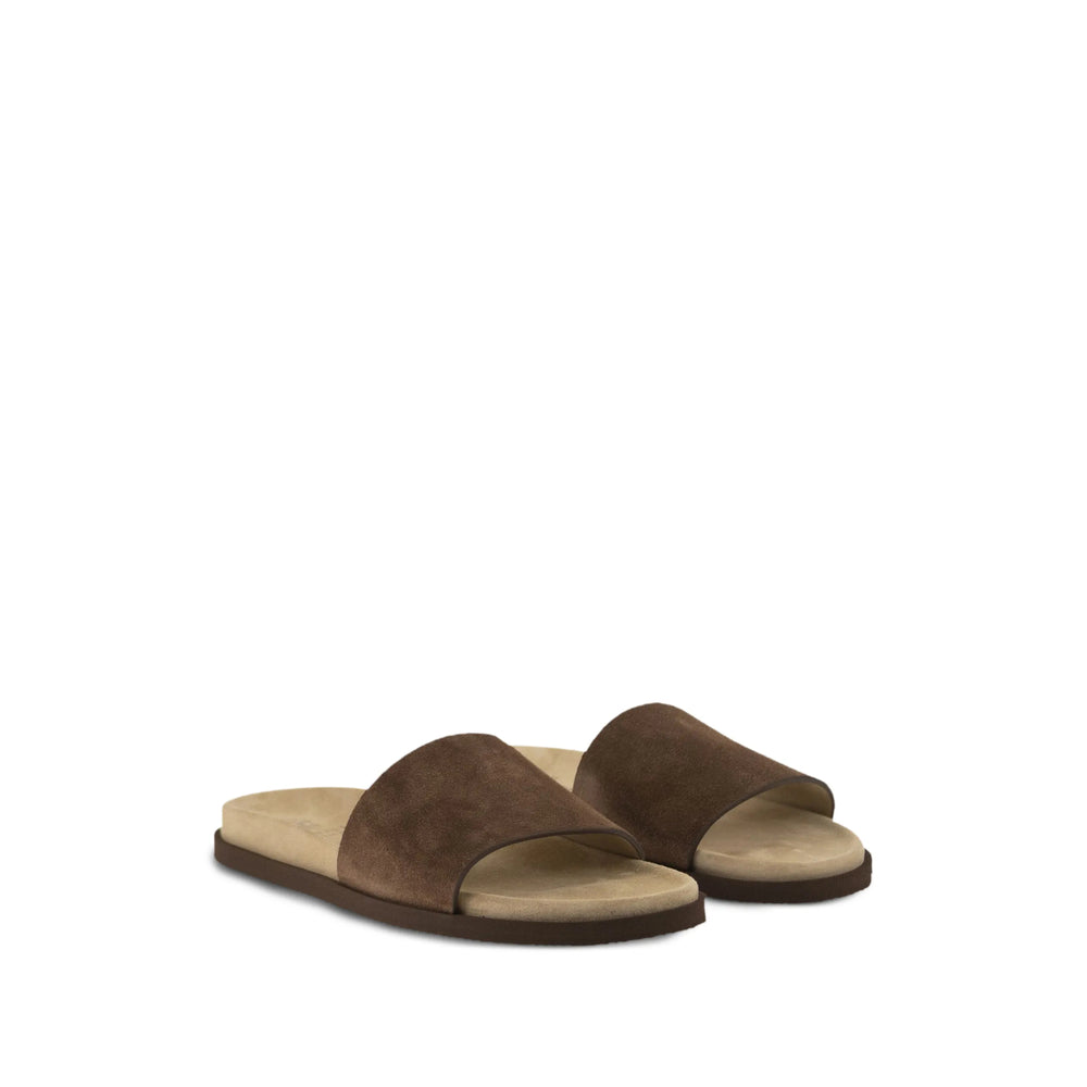 Shoe