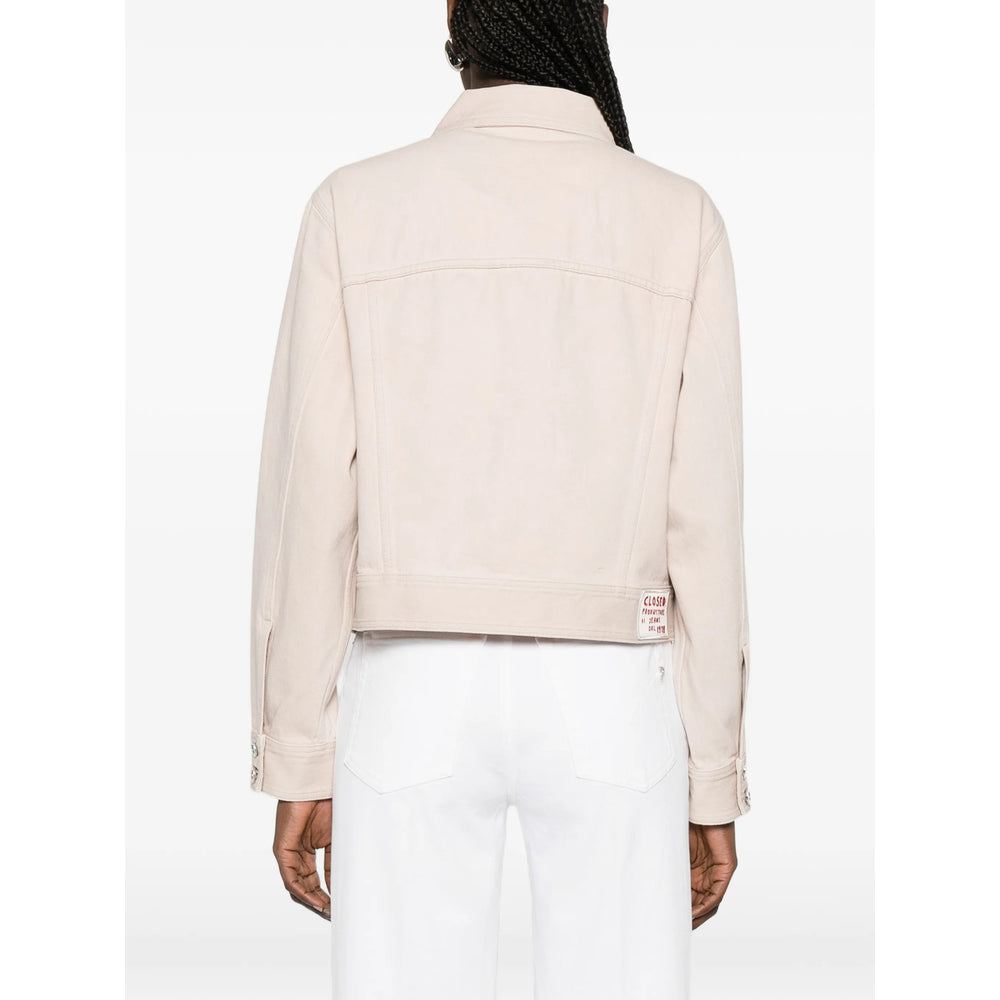 Outerwear Closed