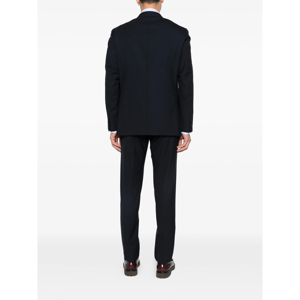 Suit