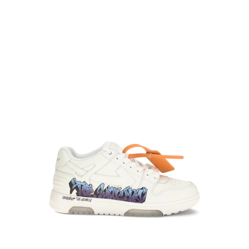 Sneaker