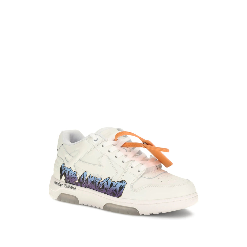 Sneaker