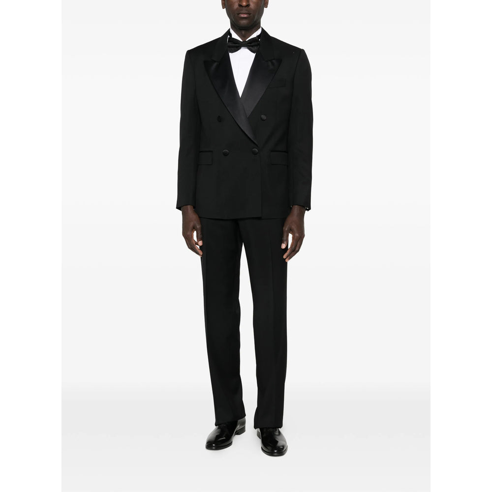 Suit