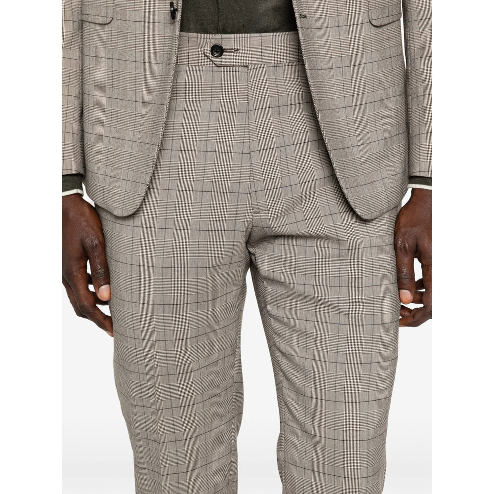 Suit Reveres 1949