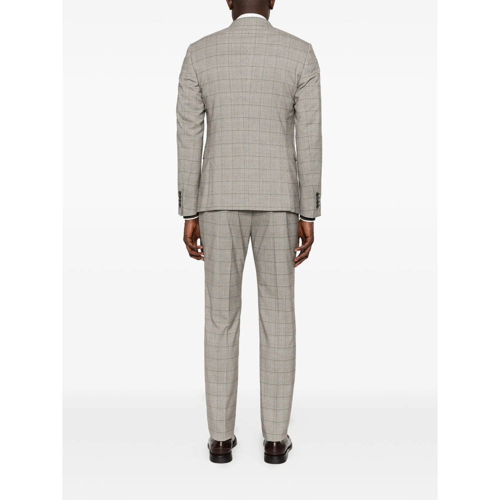 Suit Reveres 1949