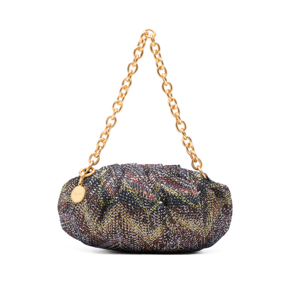 Dynamic Zigzag Chain