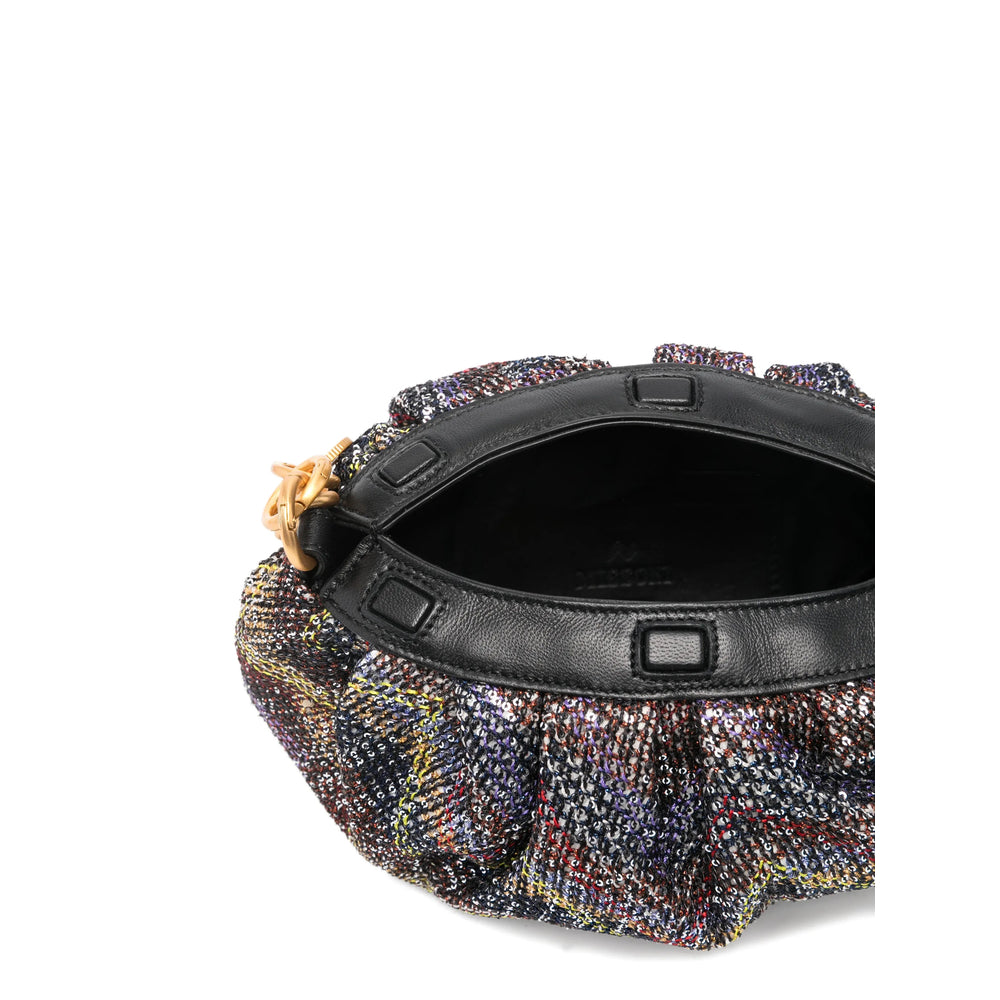 Dynamic Zigzag Chain