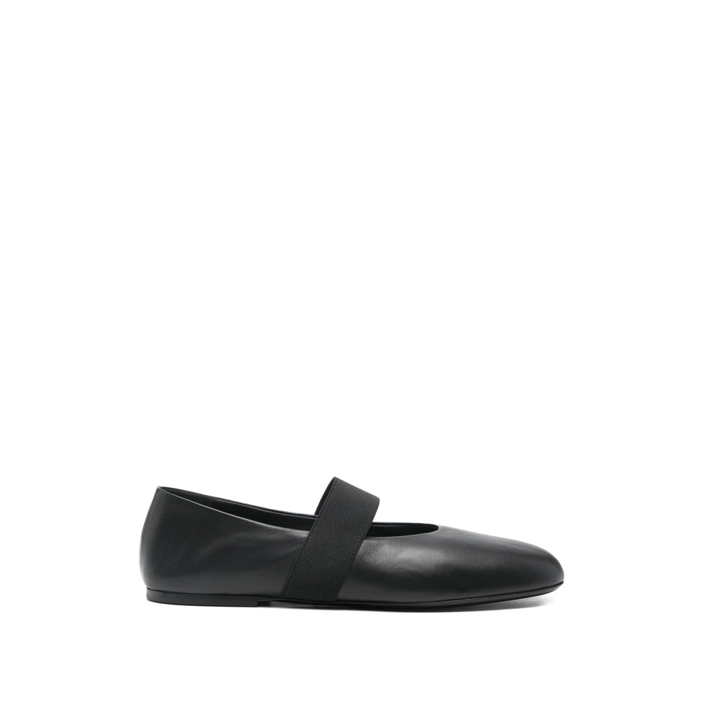 Shoes Co