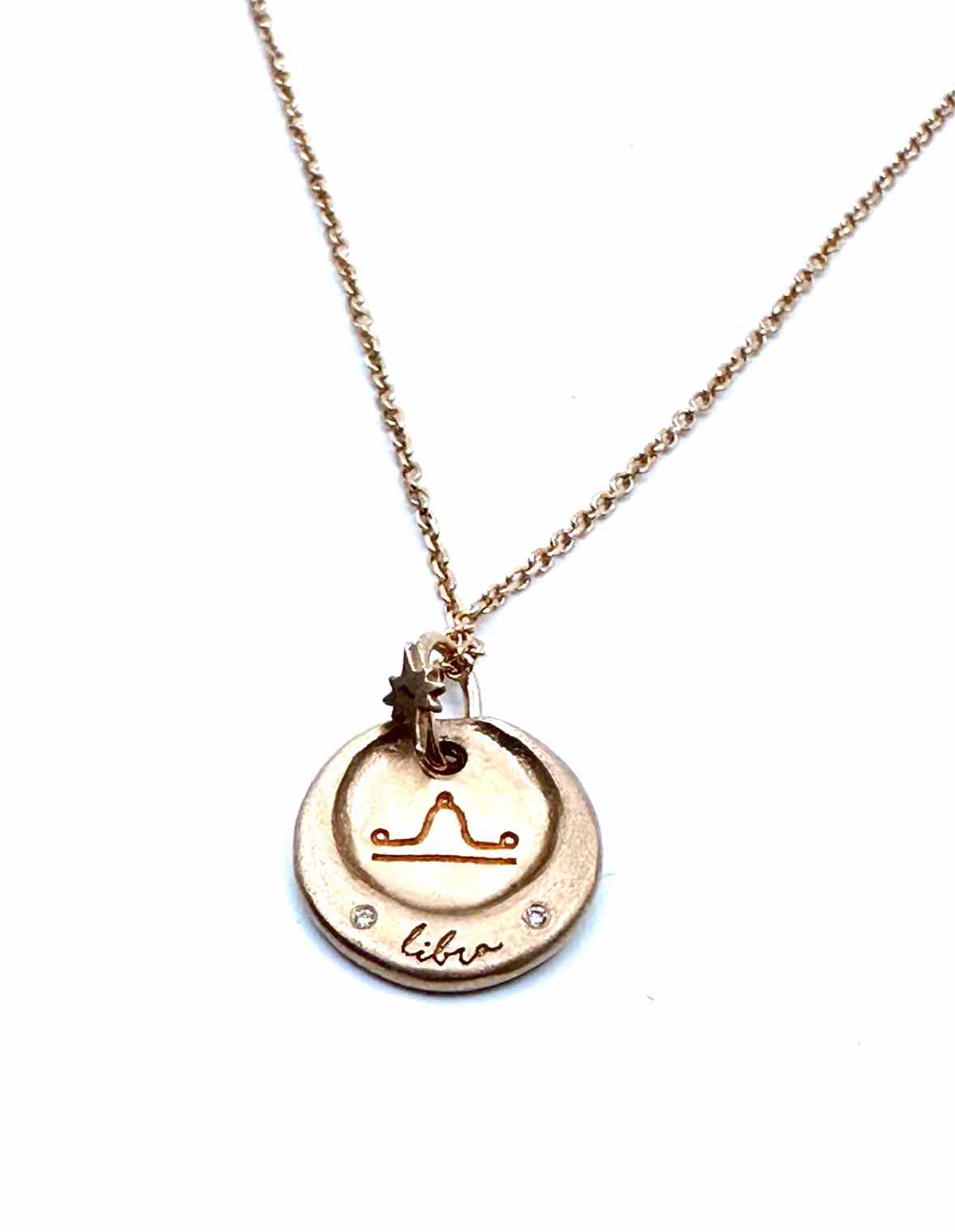 SIRCIAM Rose Gold Necklace