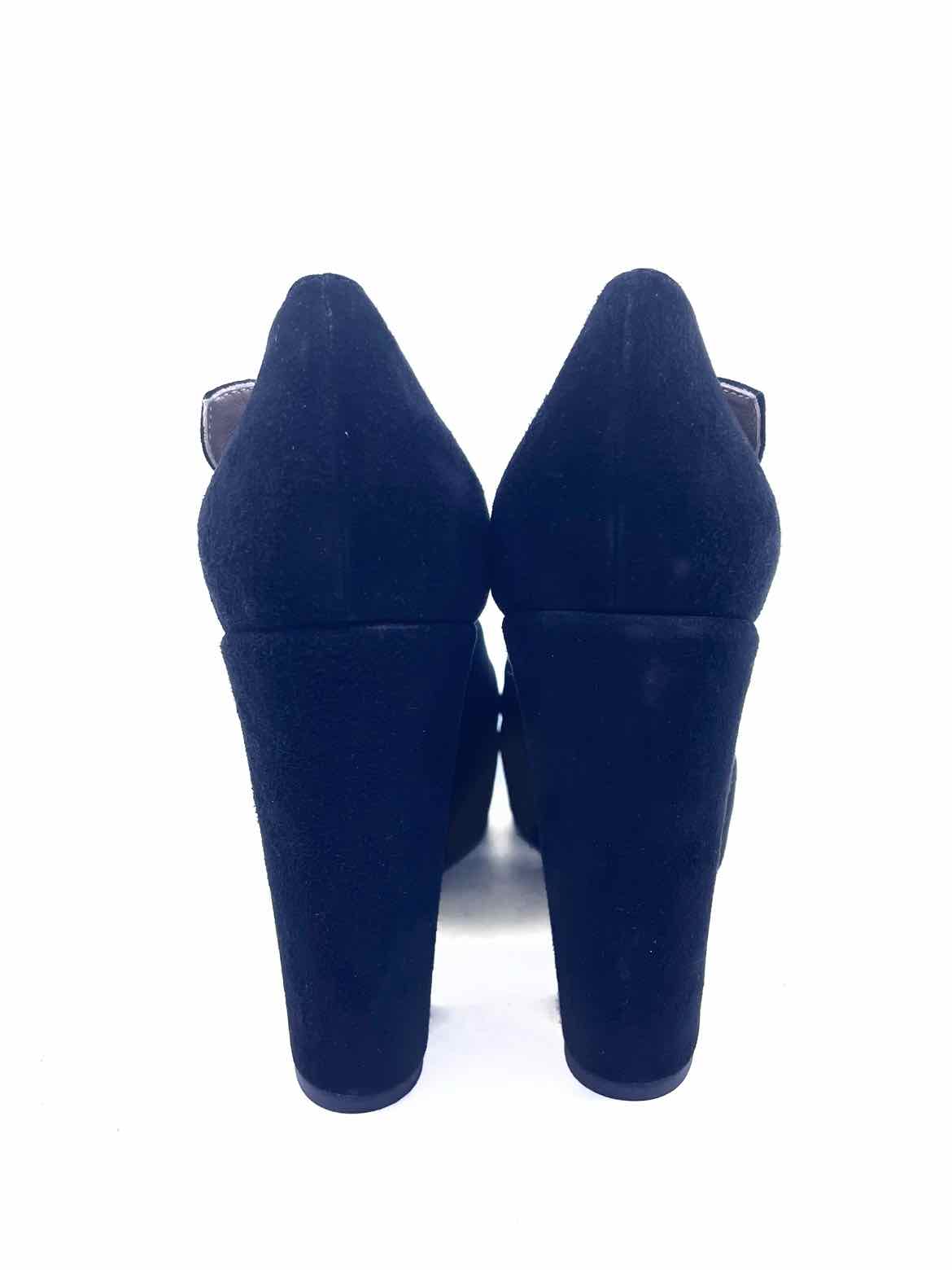 ROCHAS Size 10.5 Black Suede Sandals