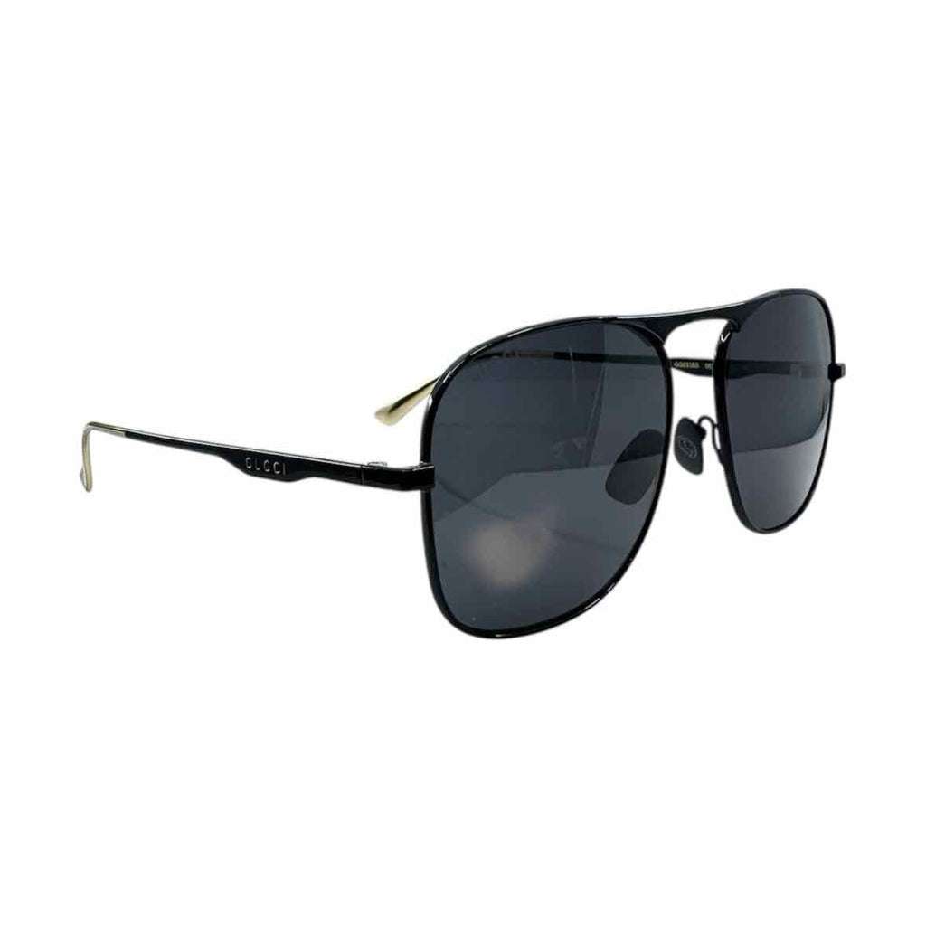 GUCCI Black Aviator Sunglasses