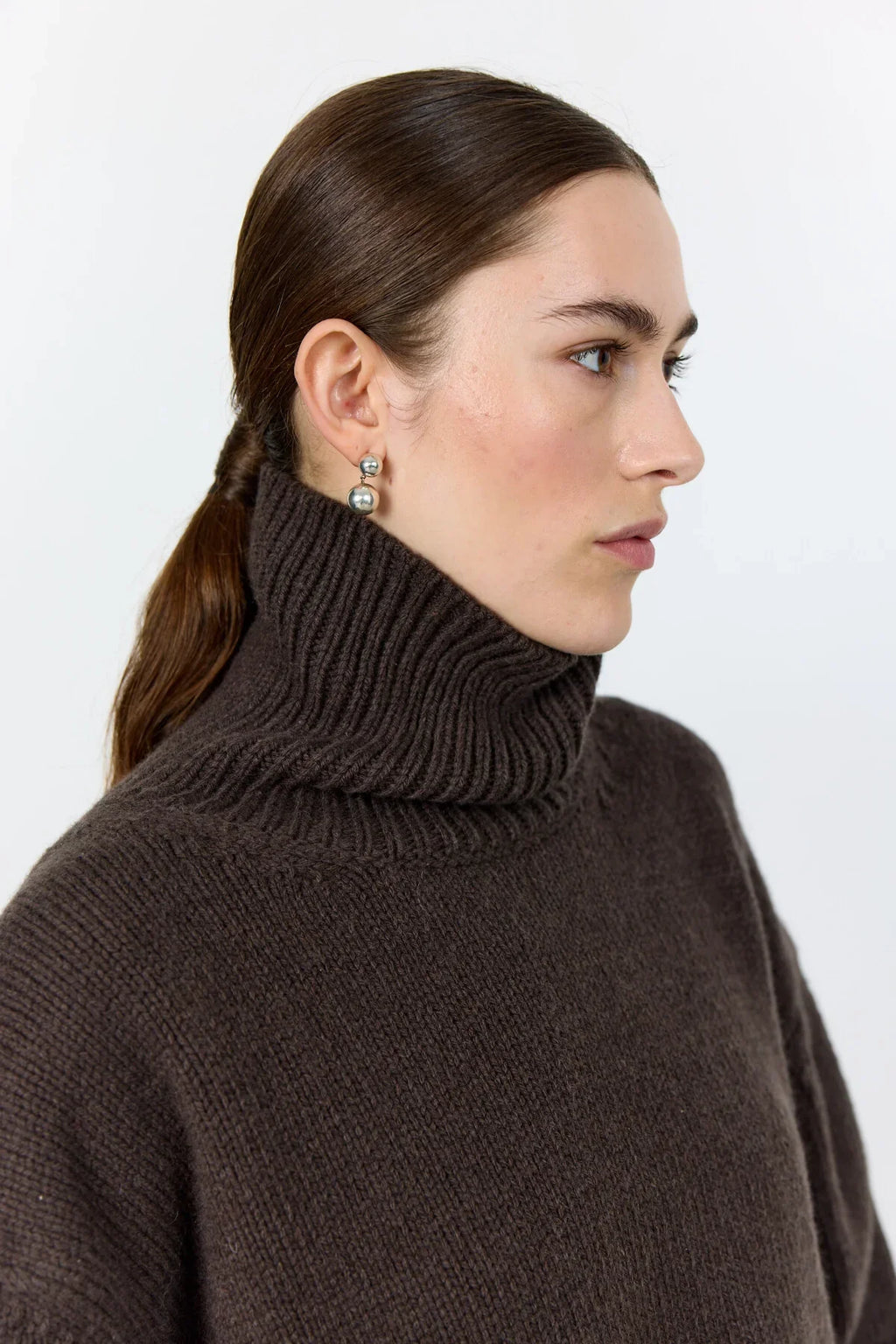 Levete Room Perle Roll Neck in Coffee