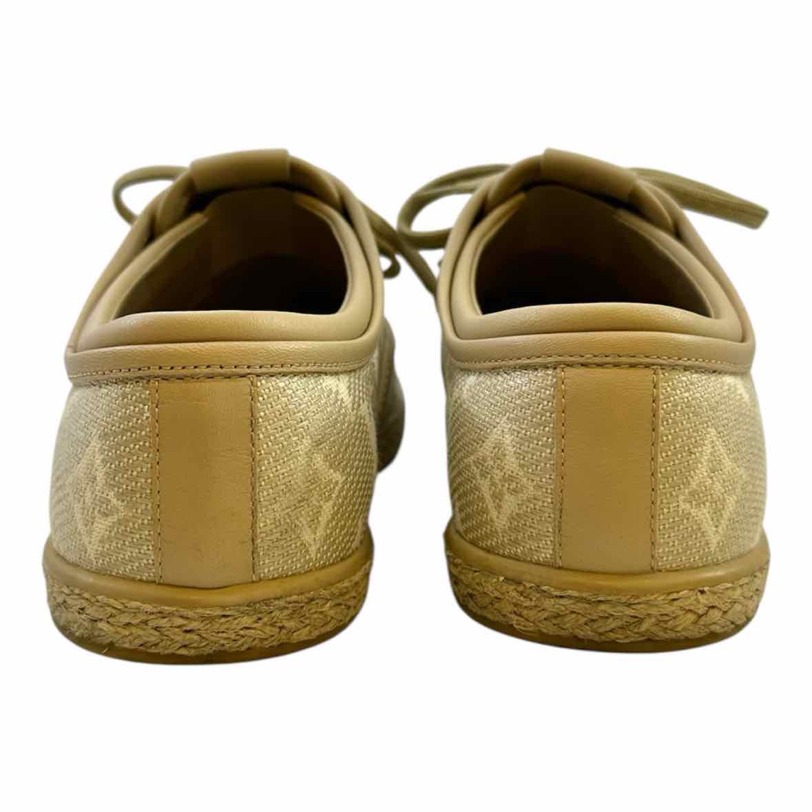 LOUIS VUITTON Size 6 Beige, White Monogram Sneakers