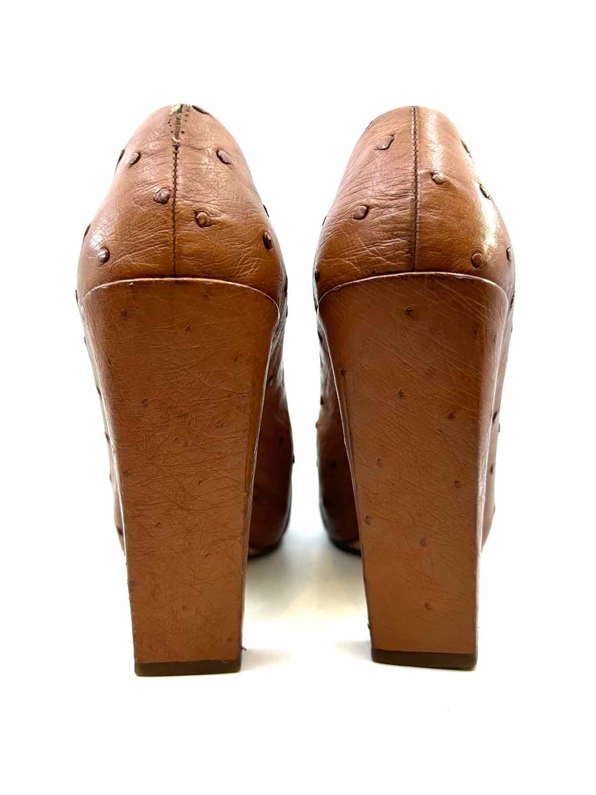 CHRISTIAN DIOR Size 6.5 Brown Ostrich Pumps