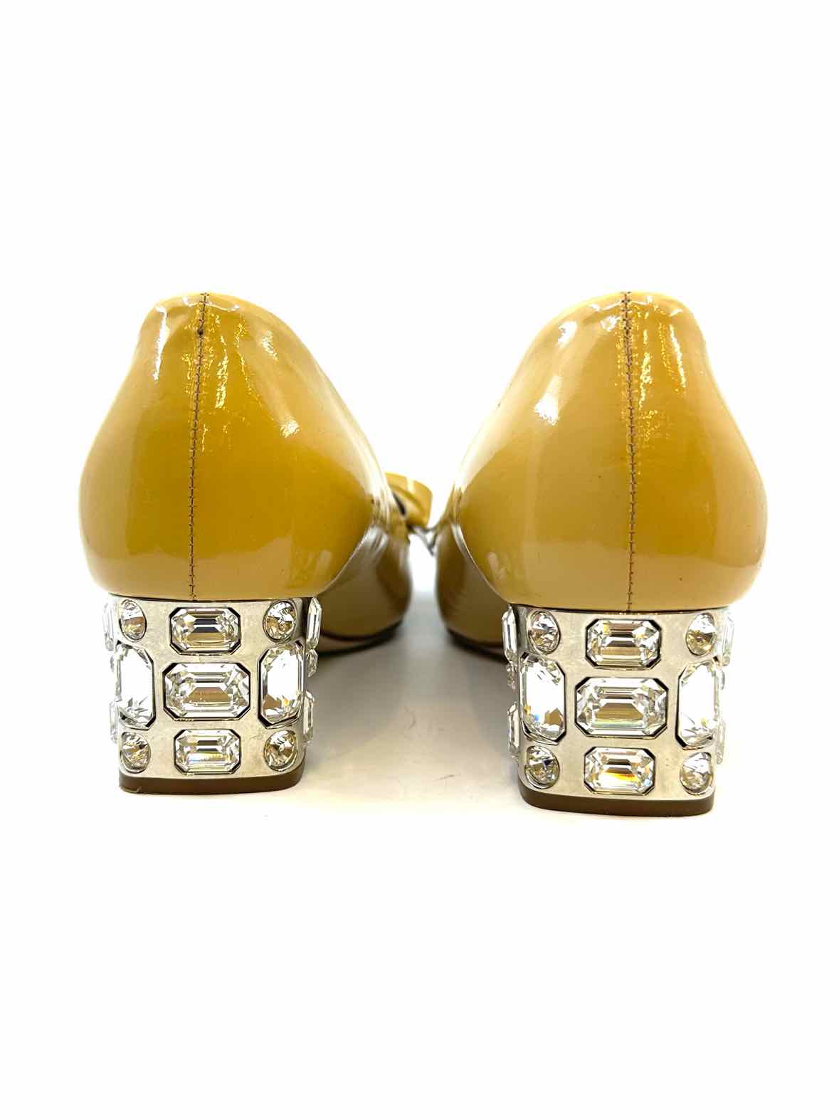 MIU MIU Size 8 Camel Patent Leather Solid Pumps