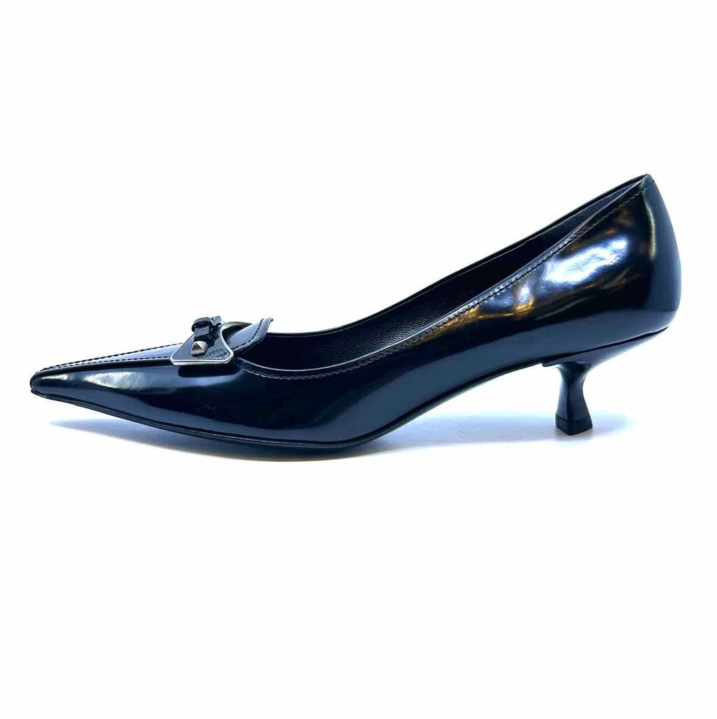 PRADA Size 5 Black Pumps