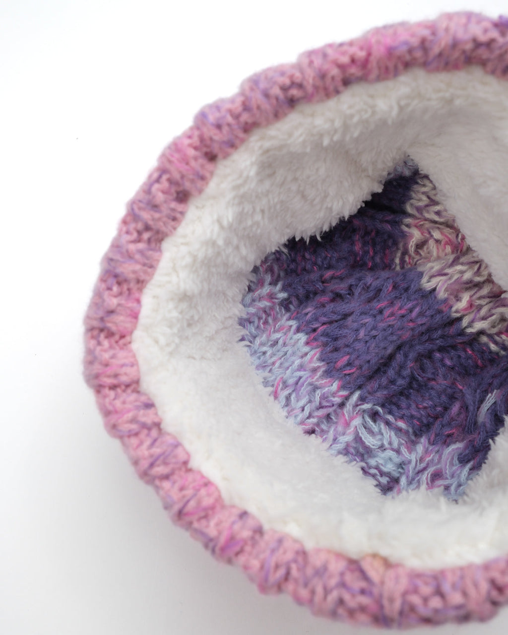 Outside In Pom Pom Hat | Candy Cloud