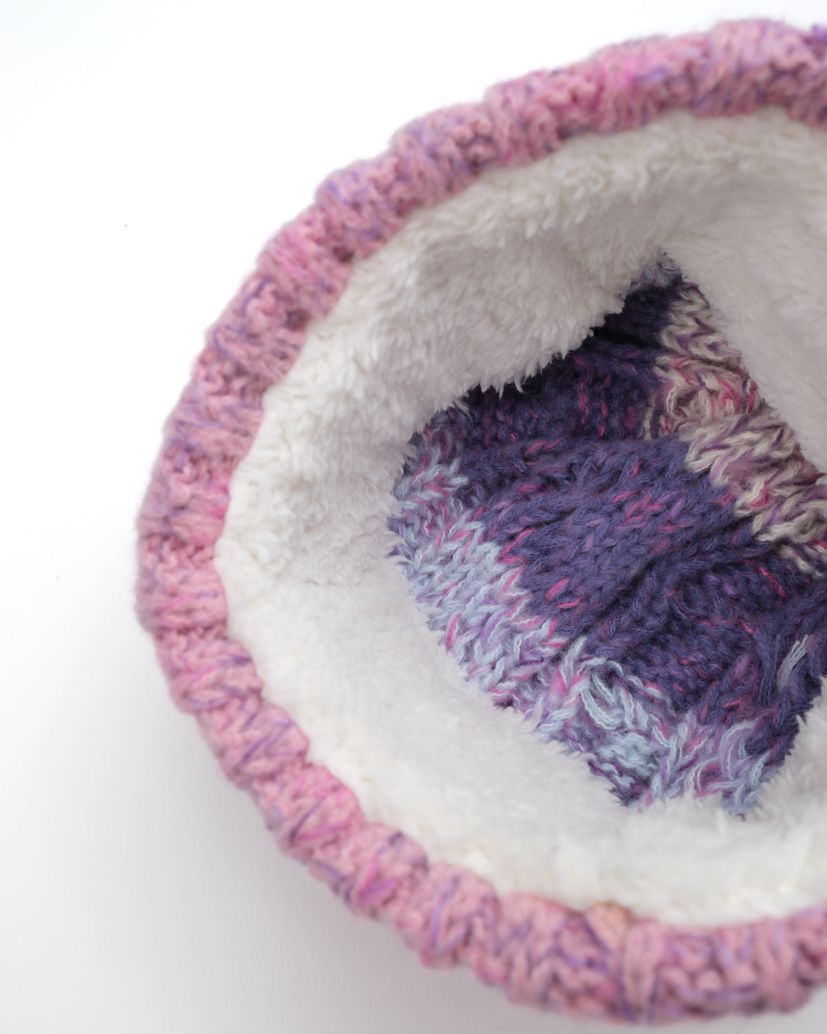 Outside In Pom Pom Hat | Candy Cloud