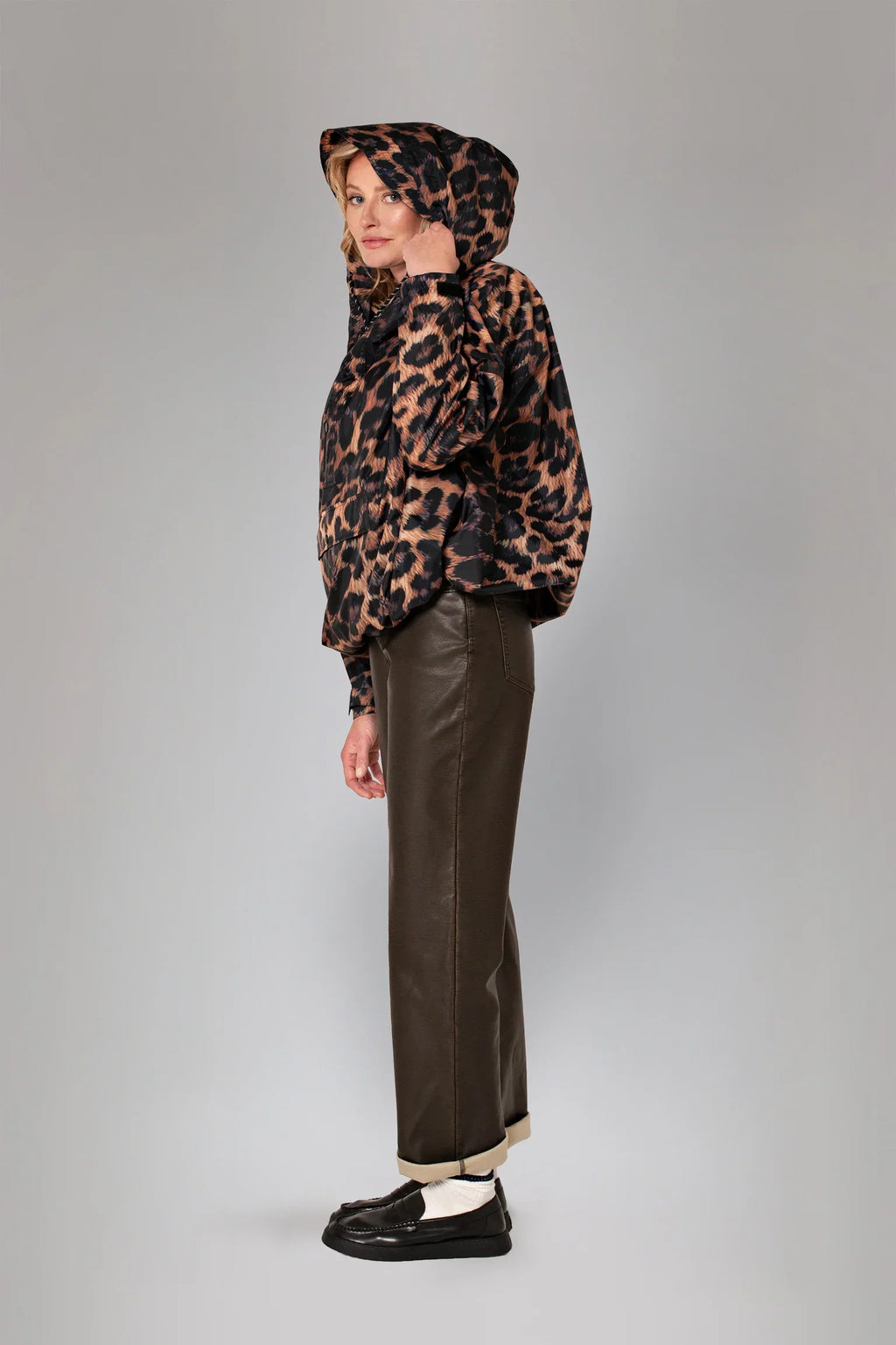 Rainkiss Anorak in Dark Leopard