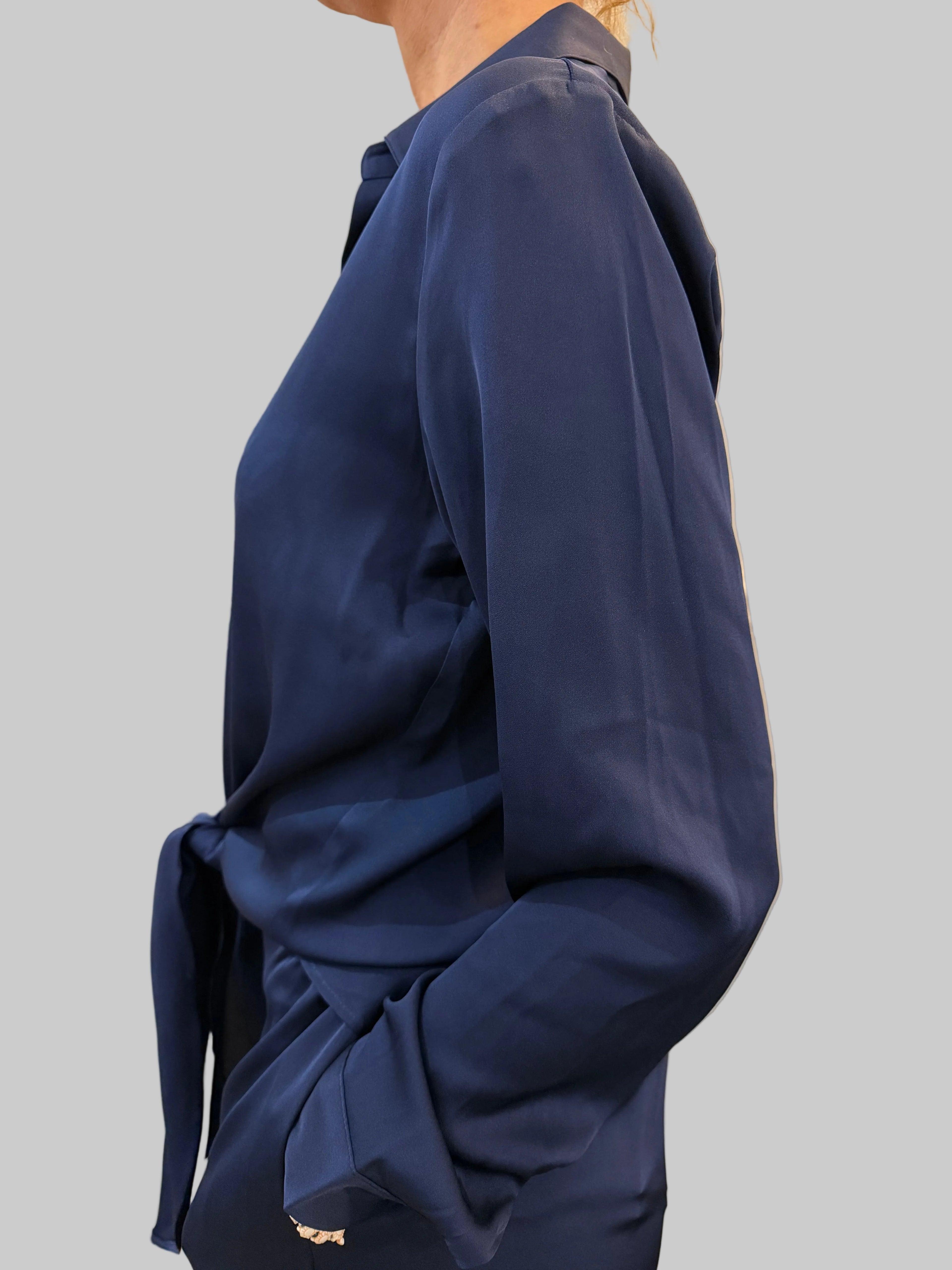 Silk95Five Thai Top
