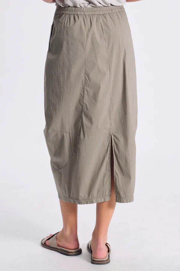 Transit Stretch poplin bombeè shape skirt with pleats