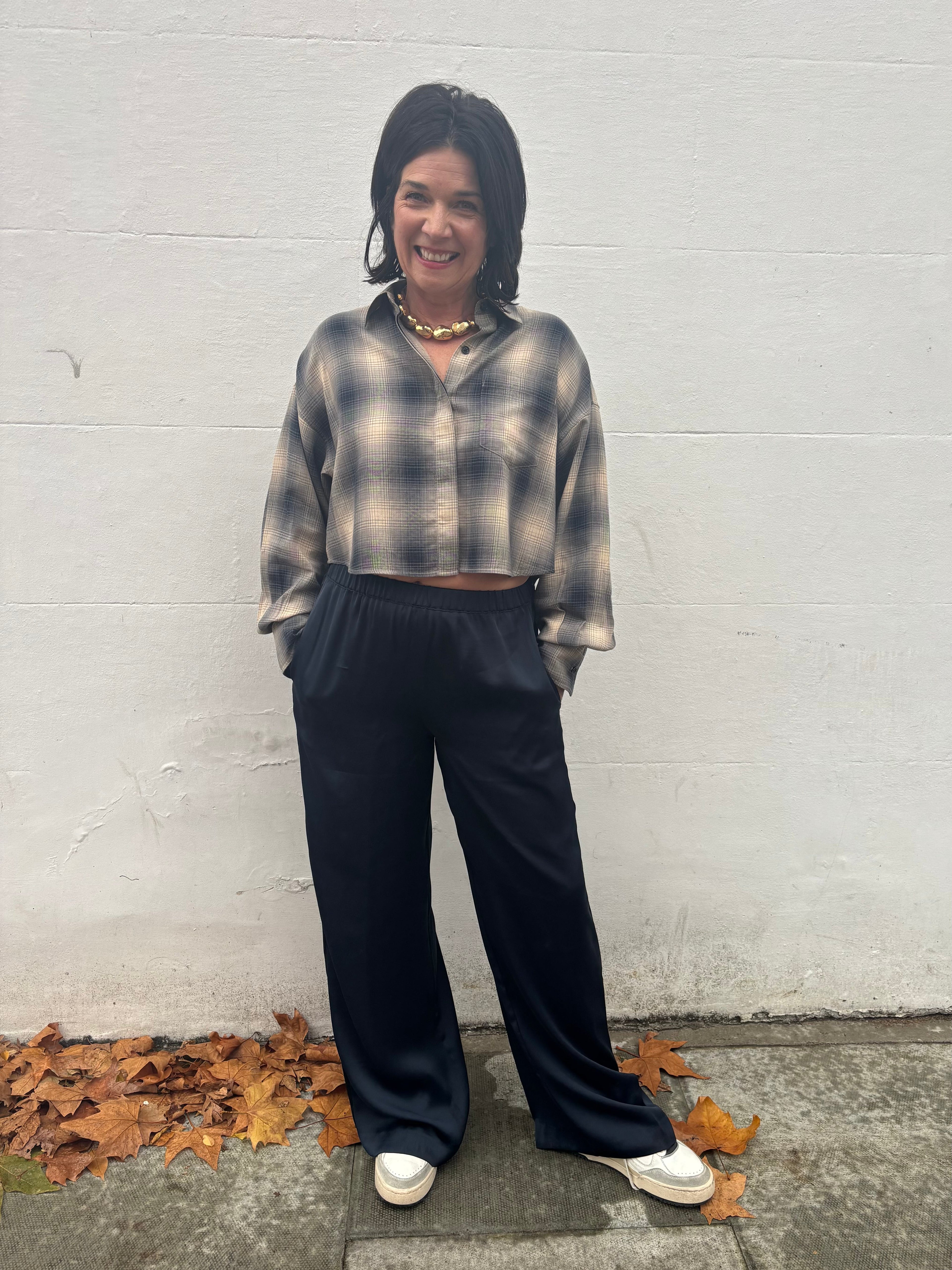 Rag & Bone Marin Cropped Plaid Shirt in Navy