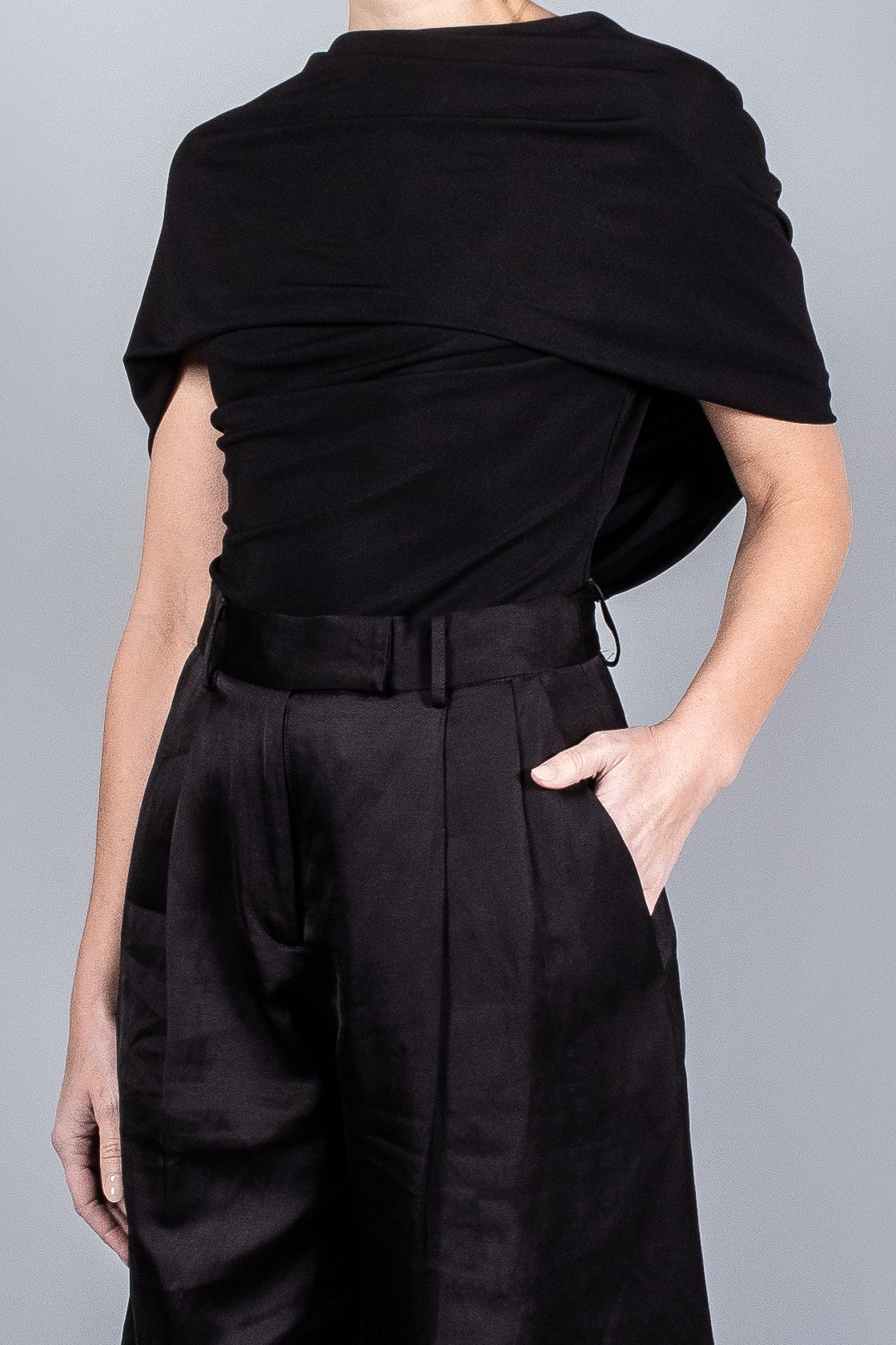 Esse Solina Cowl Top