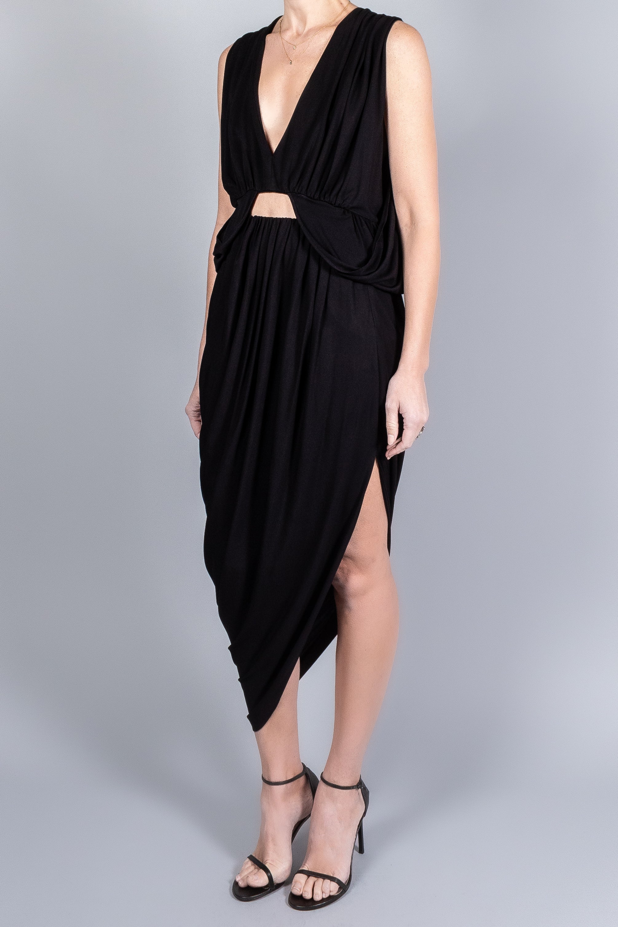 Esse Solina Cape Top