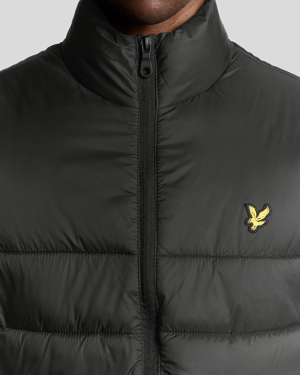 Lyle & Scott Mens Wadded Gilet | Jet Black