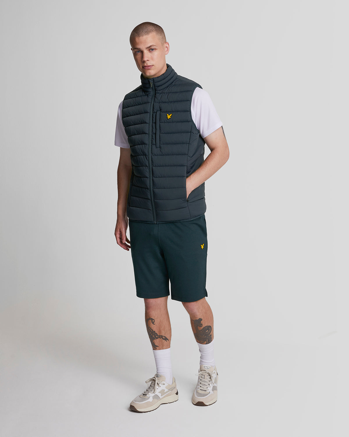 Lyle & Scott Mens Sports Lightweight Puffer Gilet | Dark Navy